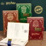 HP Wizard World - Retro Style Lock Diary