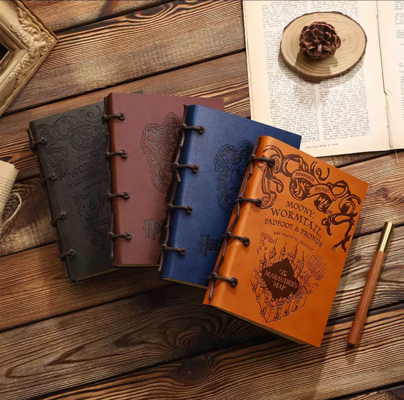 56FBC8FE-6A5B-4E46-84DC-330A41620F48.jpg HP Wizard World - Leather Notebook - Image 1