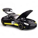 Mercedes-Benz AMG GTR 1:24 diecast scale model car collectible - Image 3