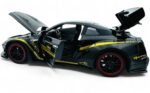 Nissan GTR 1:24 diecast scale model car collectible - Image 13