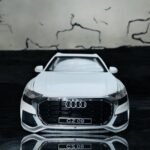 Audi Q8 1:24 diecast scale model car collectible | Assorted Colors - Image 3