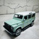 Classic Land Rover Defender 110 1:24 diecast scale model car collectible | Assorted Colors